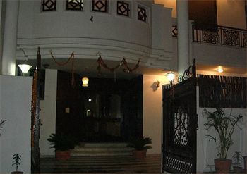 Agra Mahal Hotel Luaran gambar